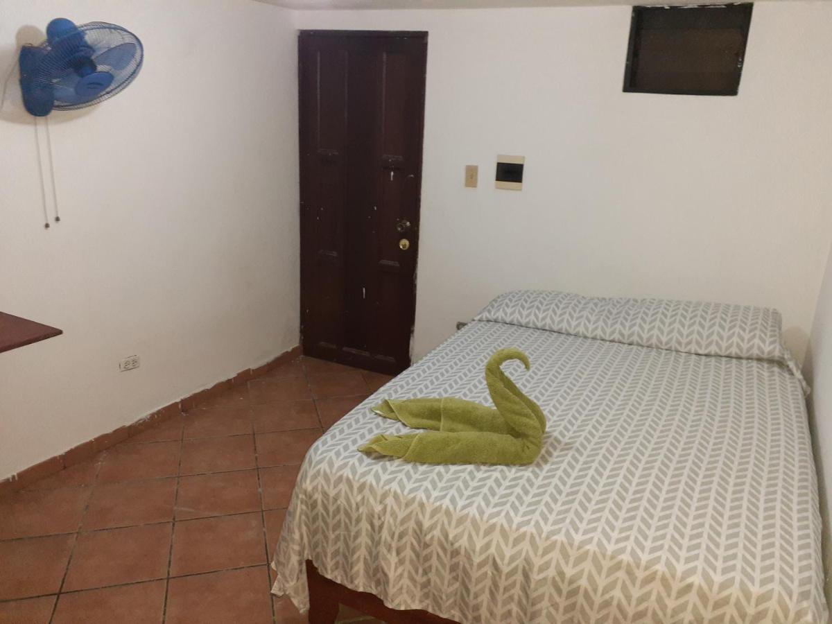 סנטו דומינגו Adriano'S Apartahotel מראה חיצוני תמונה