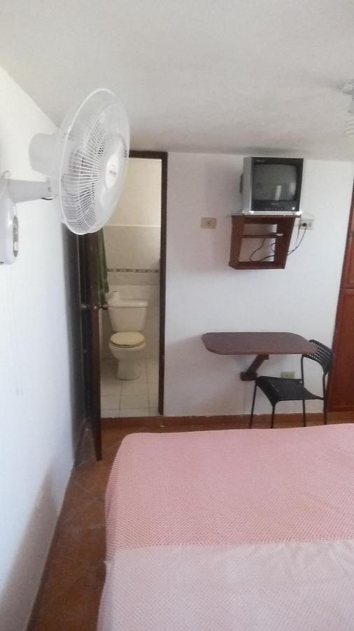 סנטו דומינגו Adriano'S Apartahotel מראה חיצוני תמונה